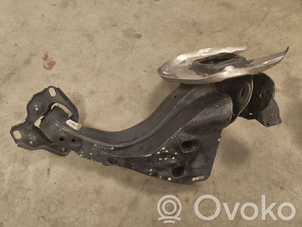 BMW iX Achsschenkel hinten 