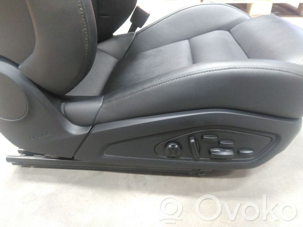 Porsche Taycan 9J1 Etumatkustajan istuin 