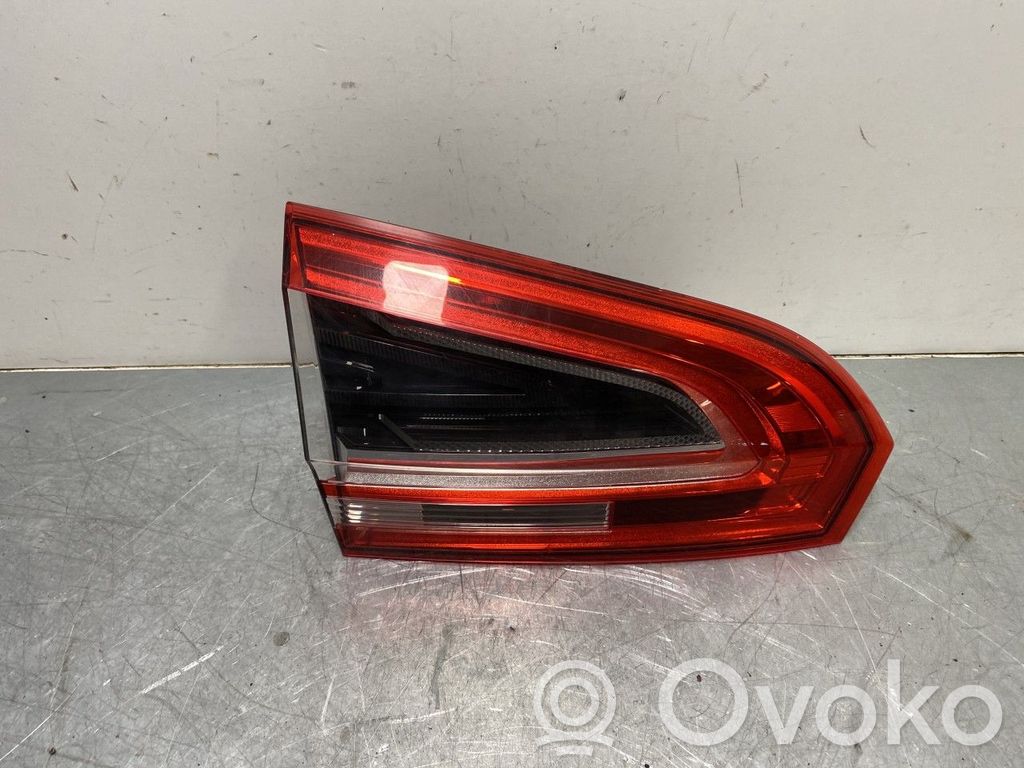 Ford S-MAX Aizmugurējais lukturis virsbūvē 