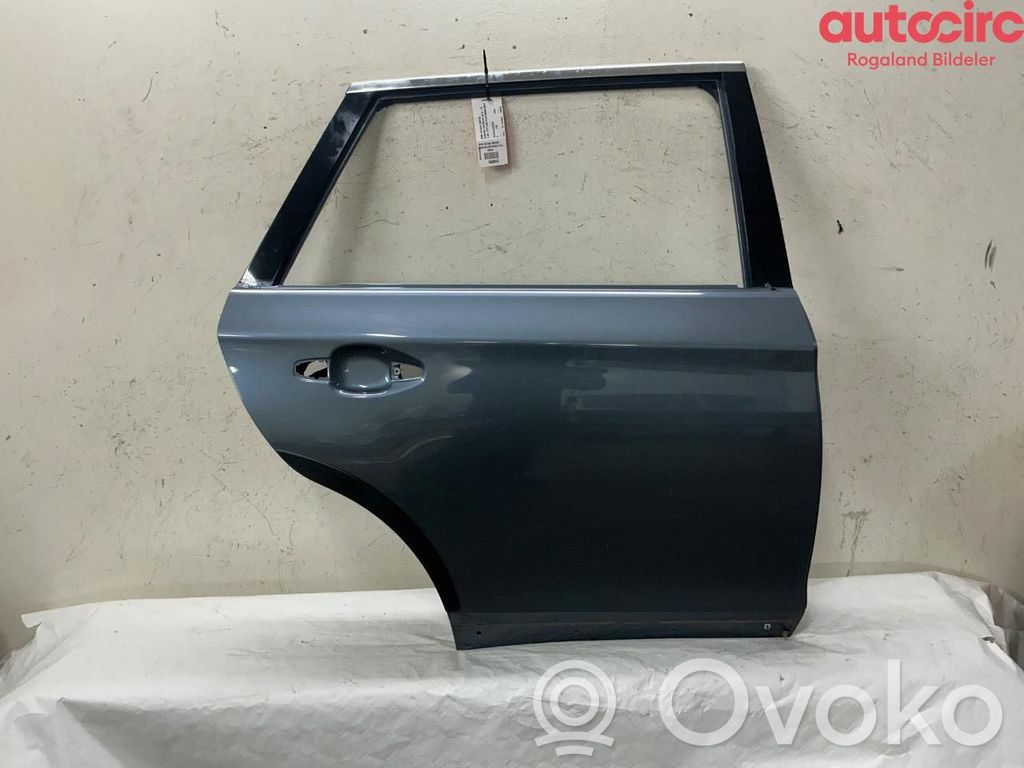 Subaru Outback (BS) Galinės durys 