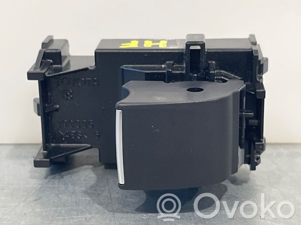 Toyota bZ4X Interruttore di controllo dell’alzacristalli elettrico 