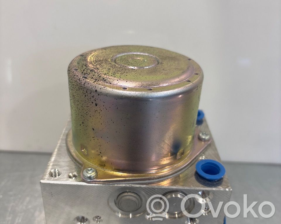 Toyota bZ4X ABS-pumppu 