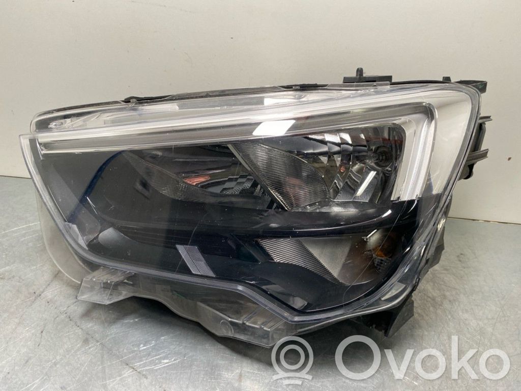 Opel Combo E Headlight/headlamp 