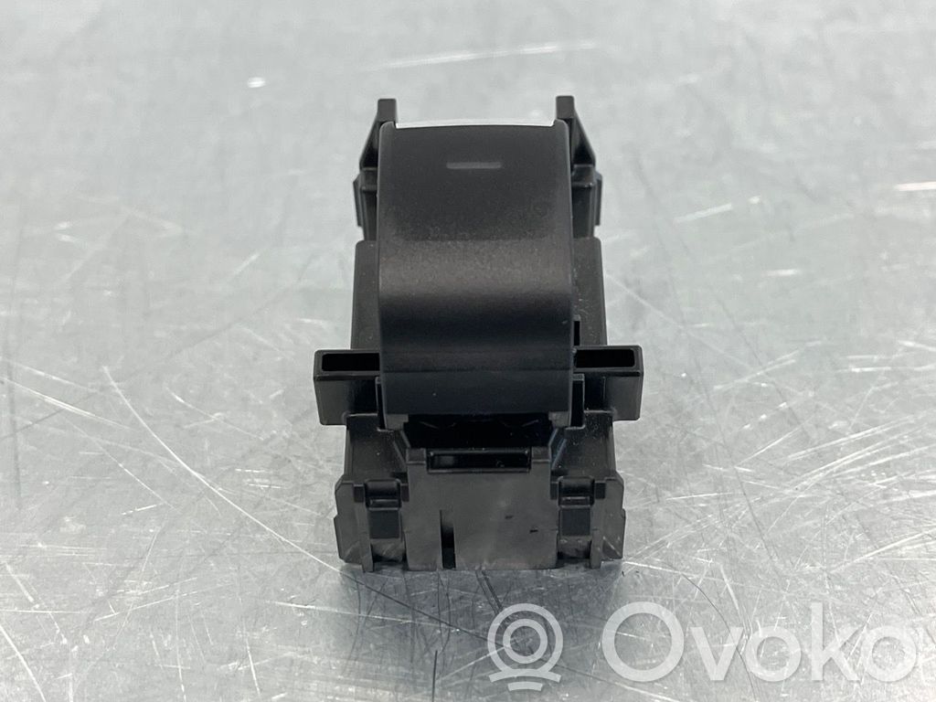 Electric window control switch   8481002250,8481002250,8481002250,8481002250