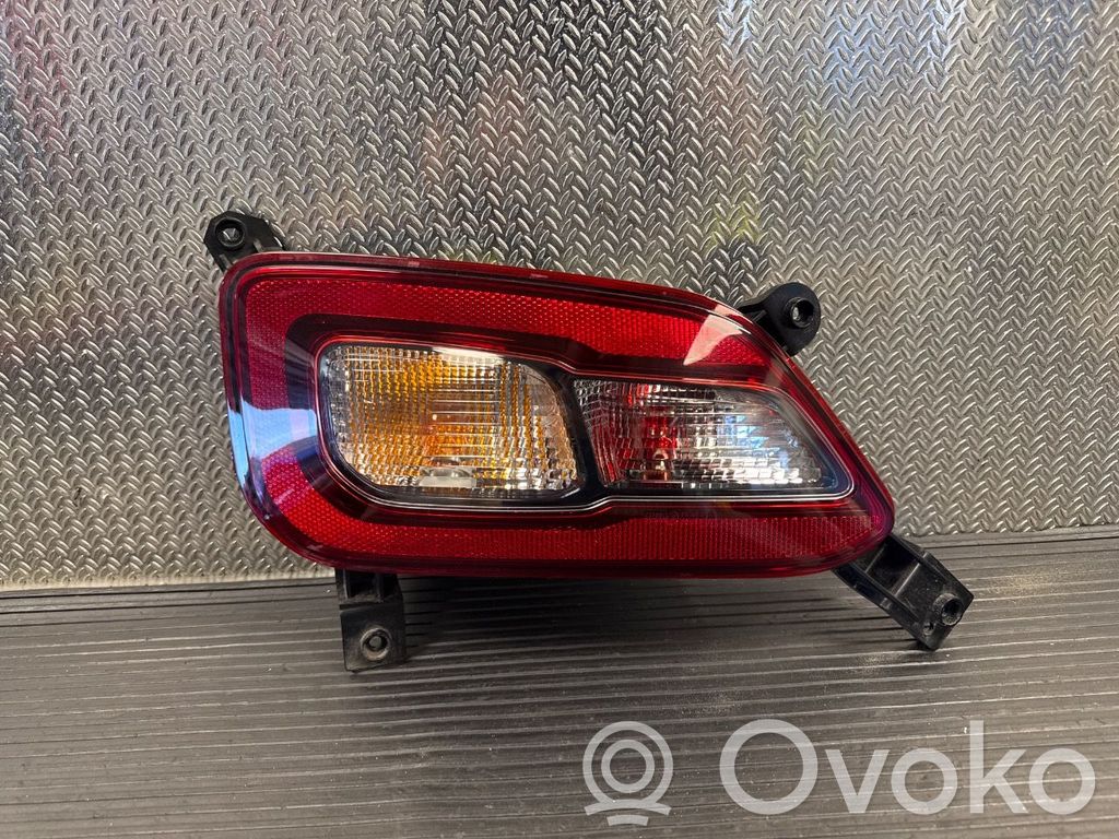 Hyundai Kona I Lampă bară spate 