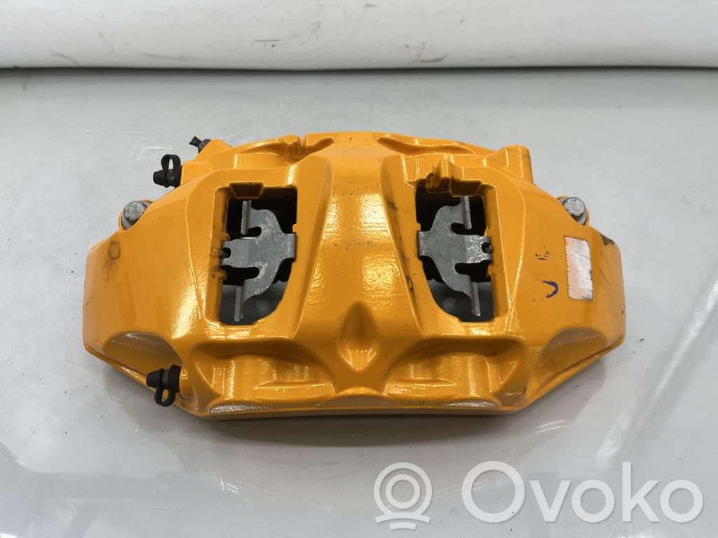 Audi e-tron Etujarrusatula 