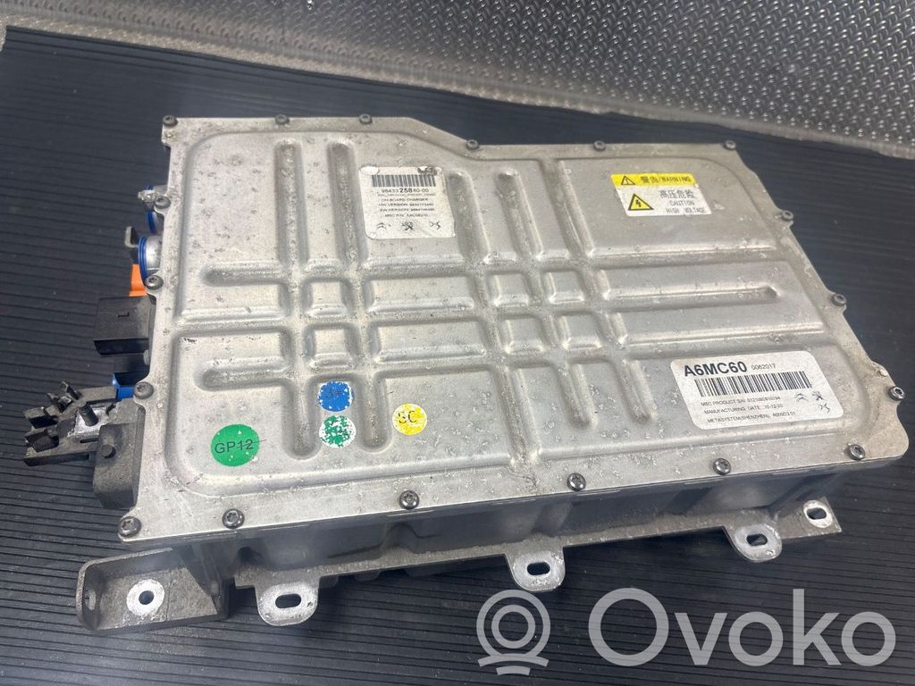 Citroen C5 Aircross Chargeur batterie (en option) 