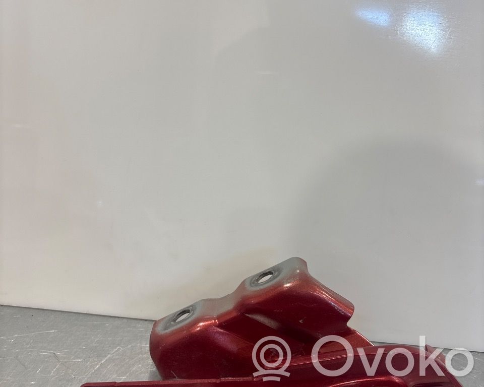 Konepellin saranat   D10E52420,D10E52420