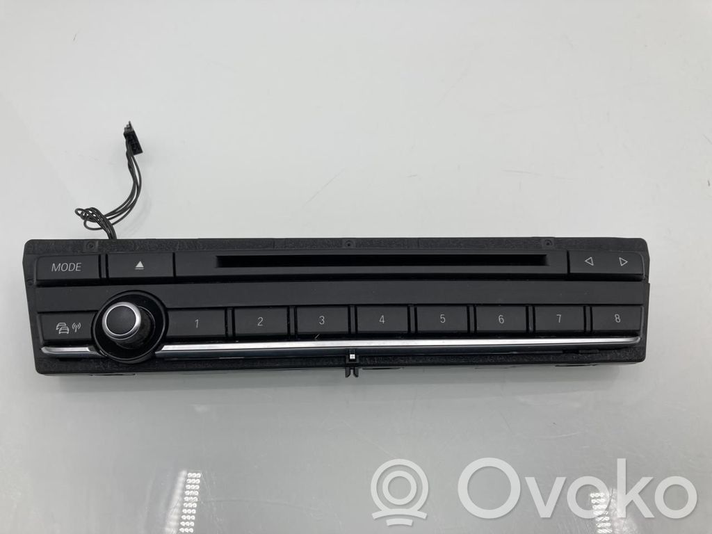 BMW X4 F26 Panel / Radioodtwarzacz CD/DVD/GPS 