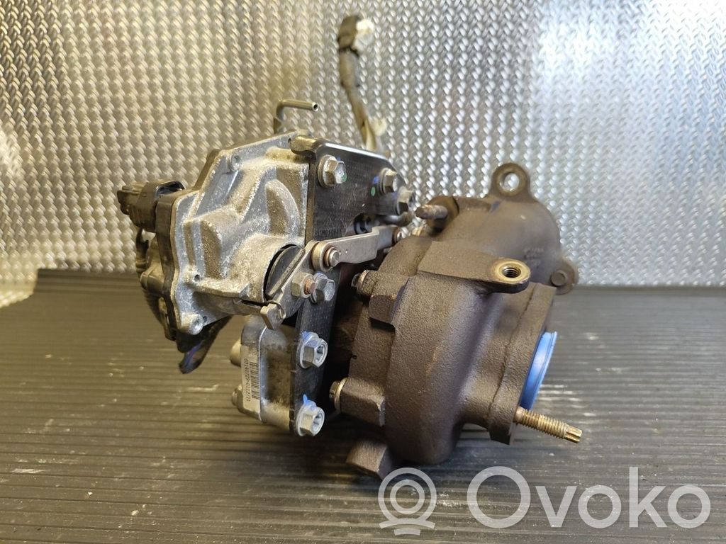 Toyota RAV 4 (XA40) Turbina 