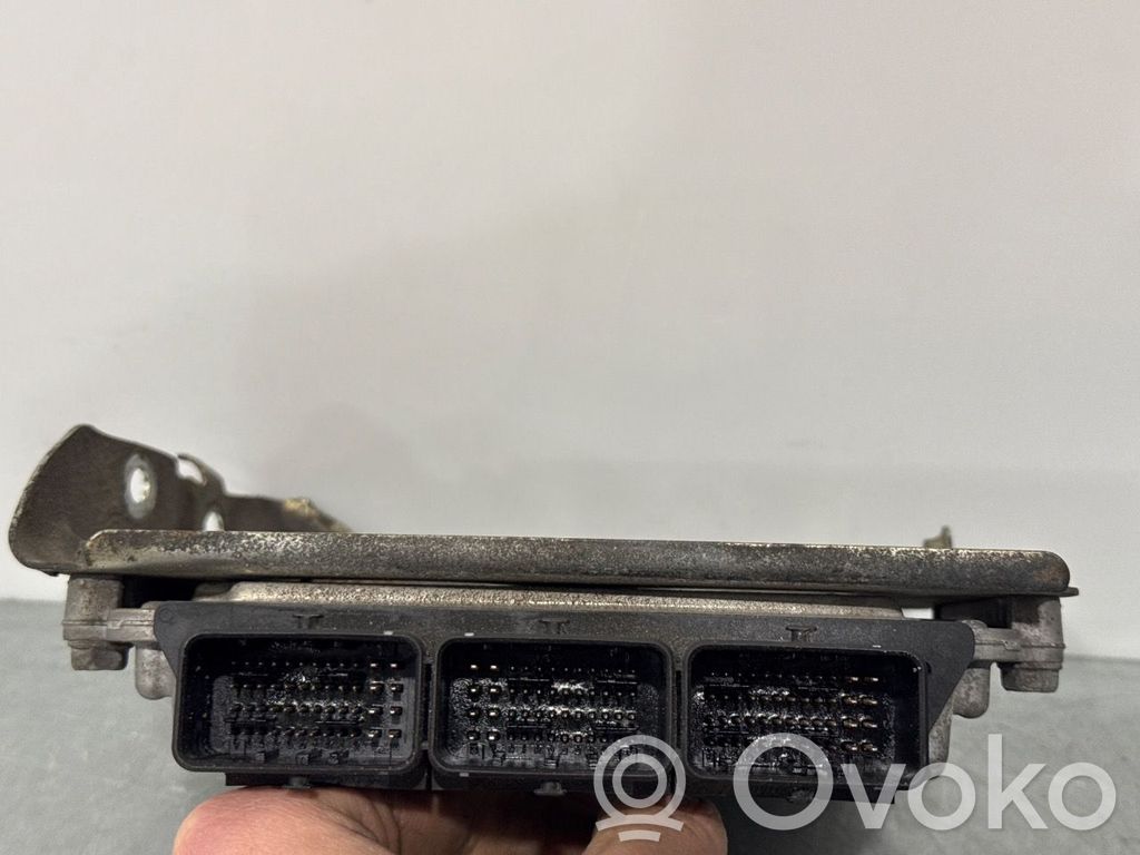 Engine control unit/module ECU   1860B501,9666913680,9666913680,0281016895,1860B501,9666913680