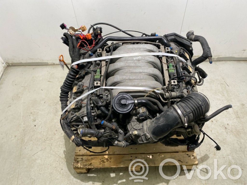 Audi A6 S6 C5 4B Moottori 