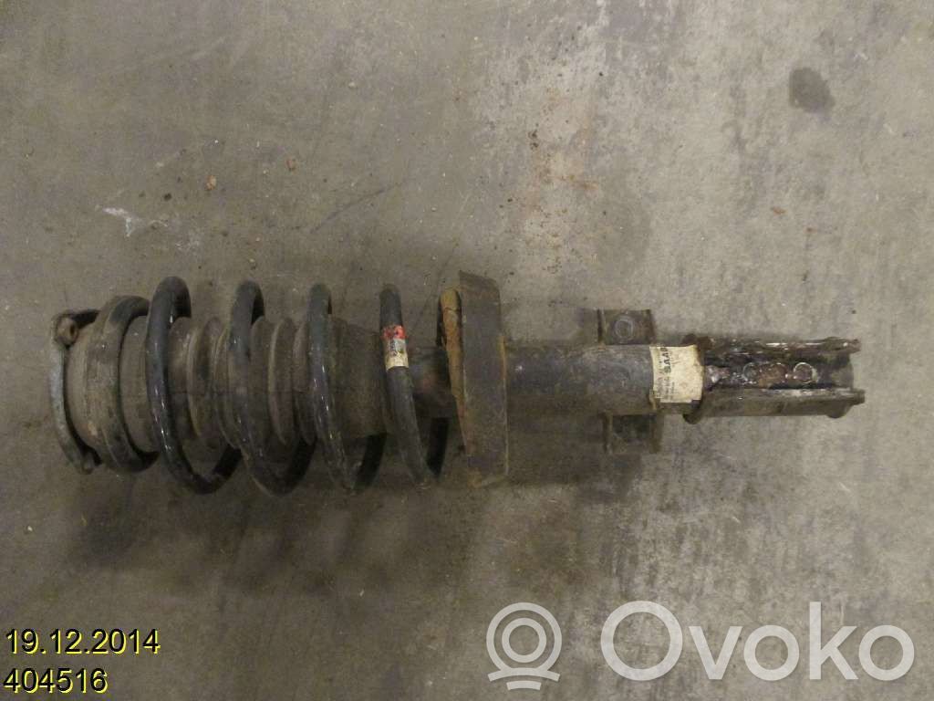 Front shock absorber with coil spring