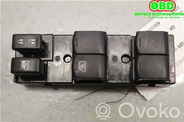 Subaru XV I Electric window control switch 
