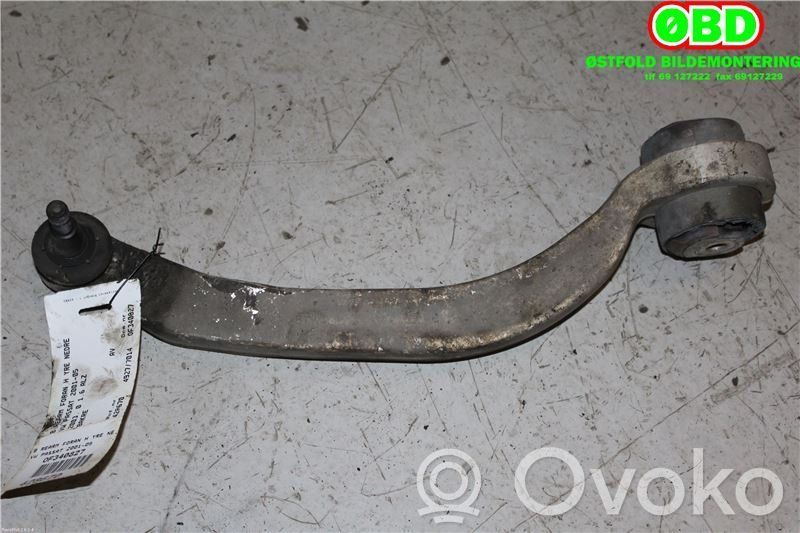 Etutukivarsi   8E0407694AG,8E0407694AG