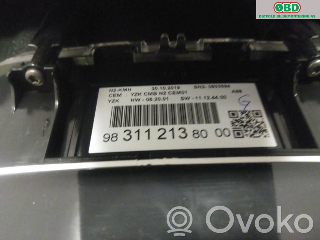 Citroen C3 Aircross Geschwindigkeitsmesser Cockpit 