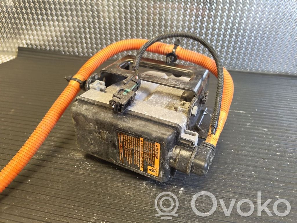 Electric engine pre-heating system (optional)   103890100F,103890100F