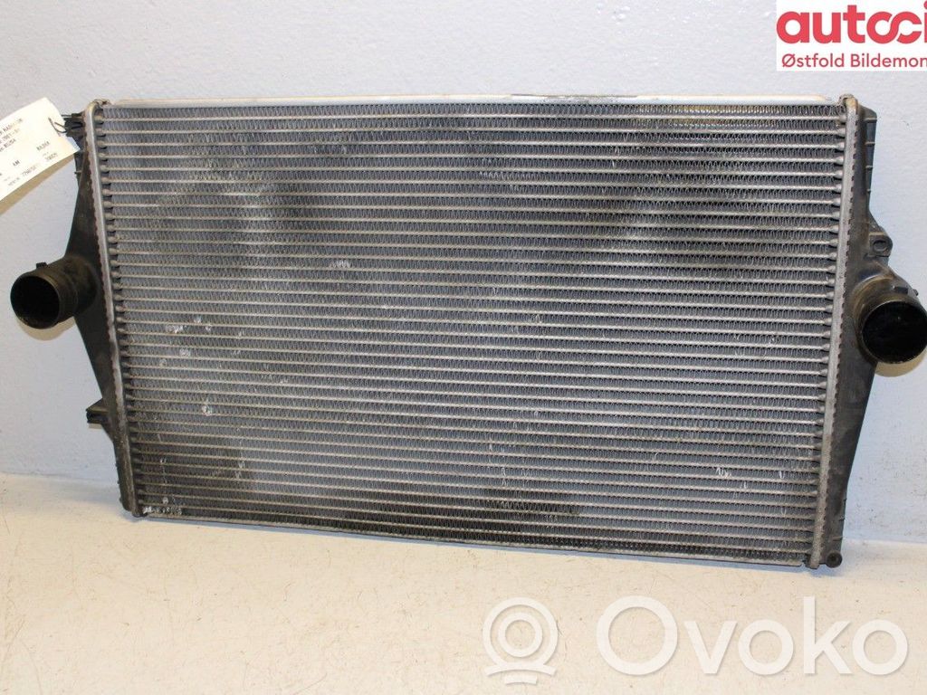 Volvo S60 Interkūlerio radiatorius 