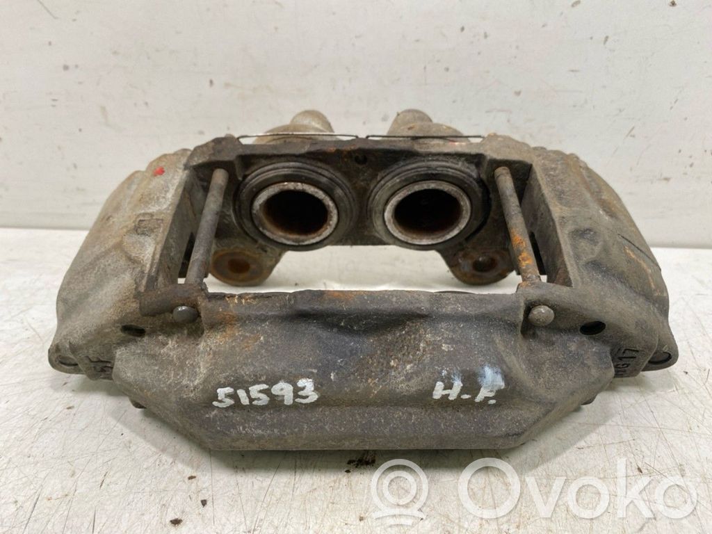 Toyota Hilux (AN10, AN20, AN30) Zacisk hamulcowy przedni 