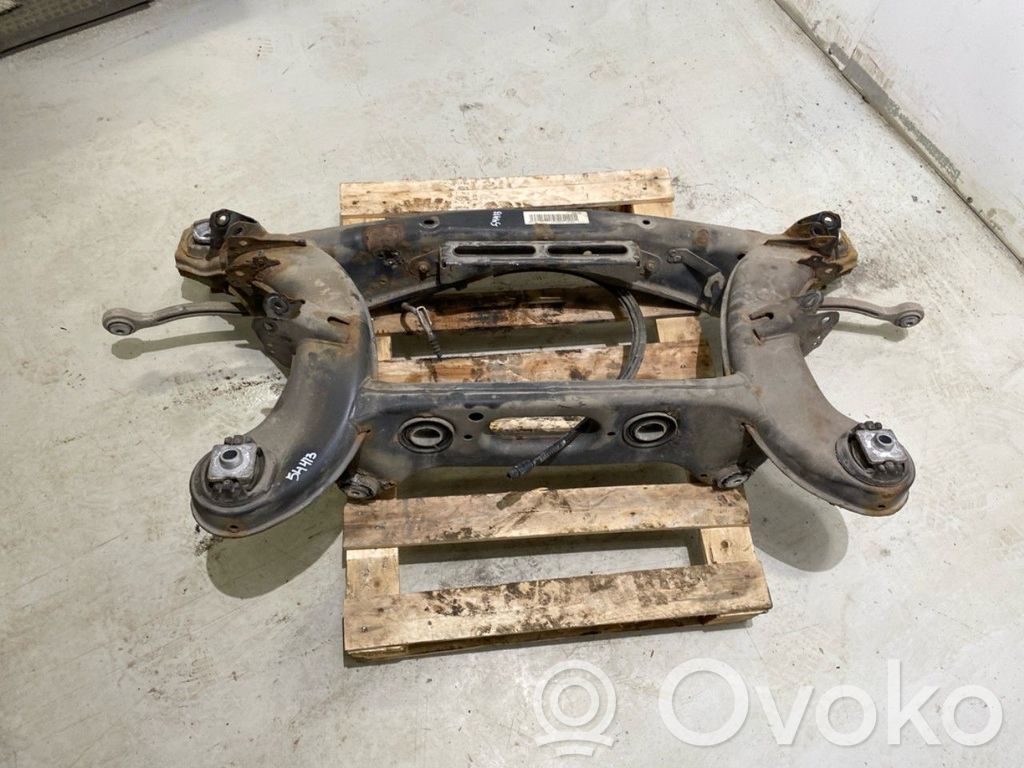 Mercedes-Benz C W204 Sottotelaio anteriore