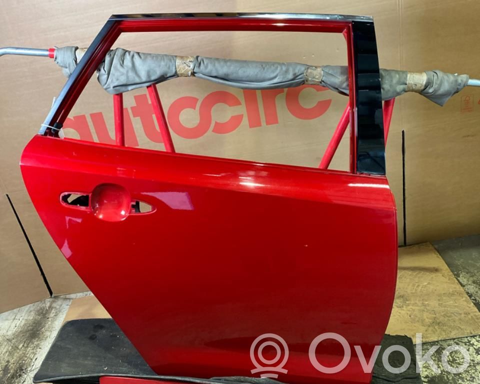 Toyota Corolla E210 E21 Porte arrière