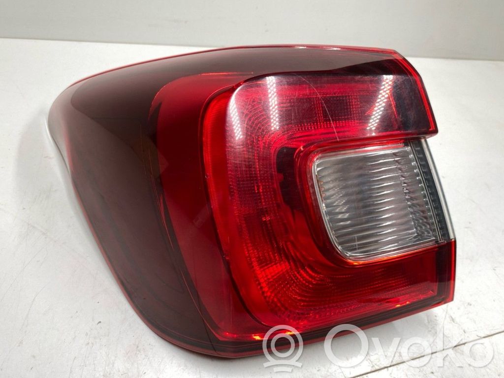 Lampa tylna   84912VA051,84912VA051
