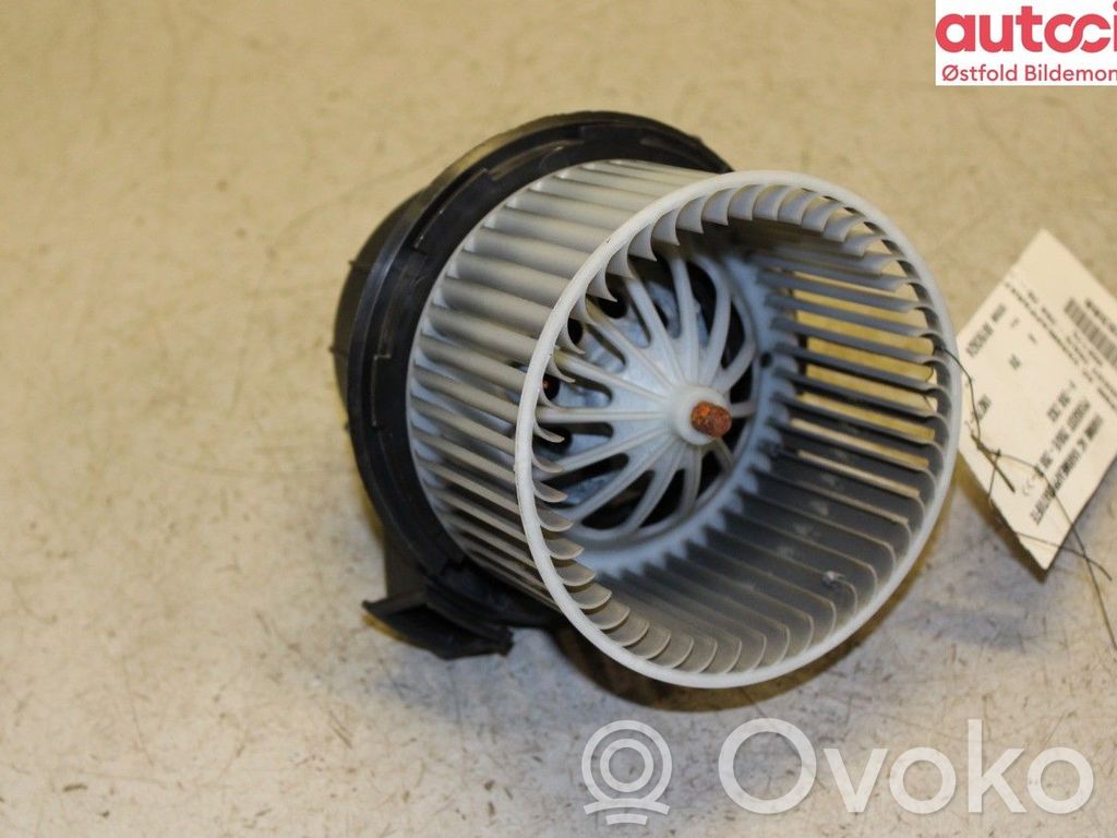 Peugeot 208 II Ventola riscaldamento/ventilatore abitacolo 