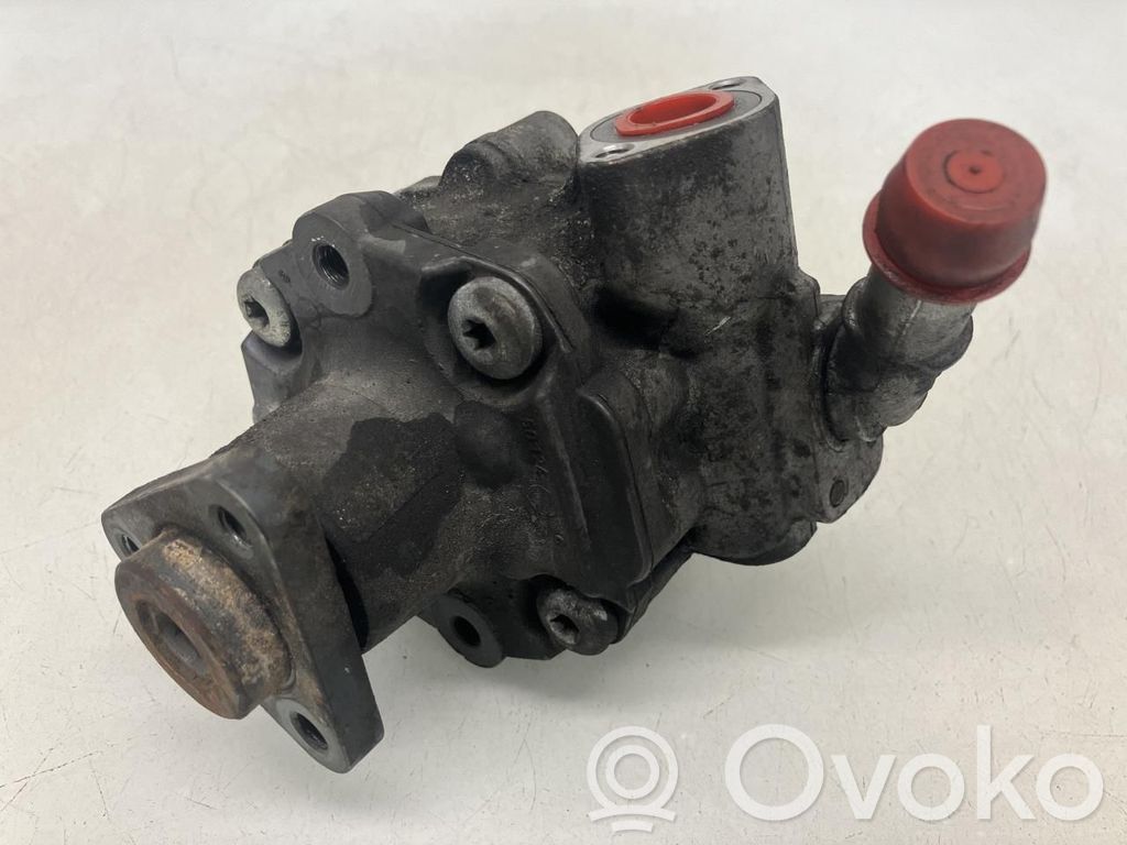 Audi A4 S4 B8 8K Servopumpe 