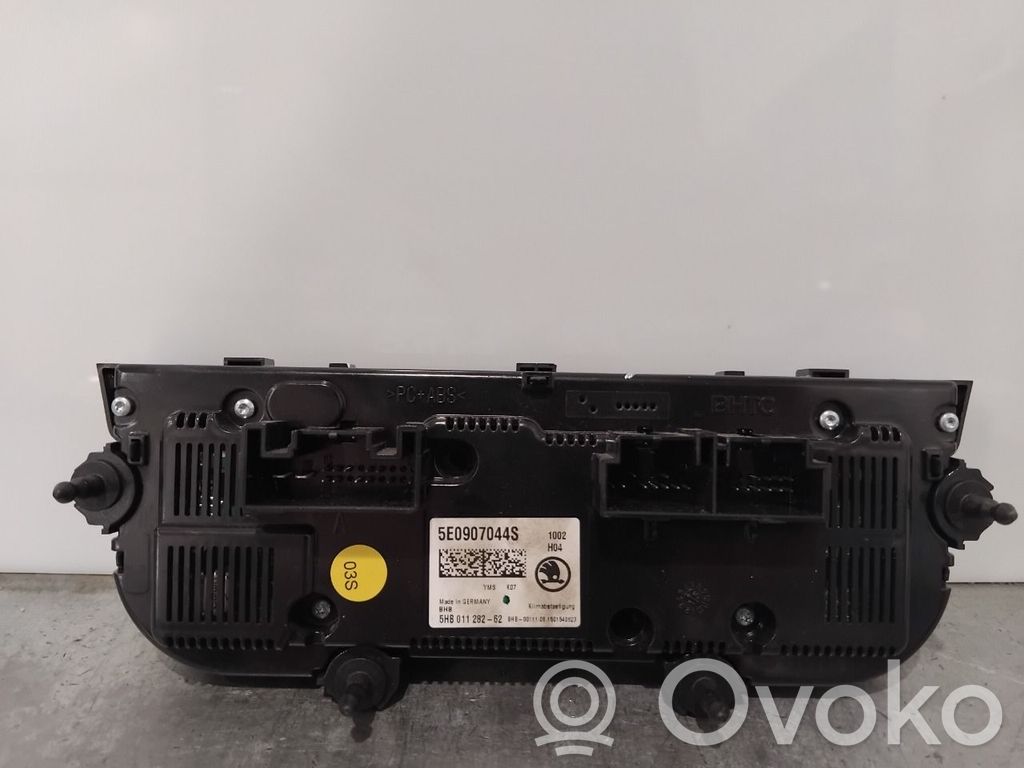 Skoda Octavia Mk3 (5E) Rămă unitate control climatizare 