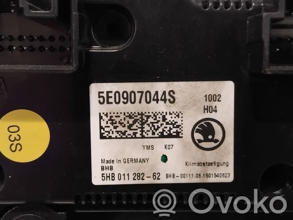 Skoda Octavia Mk3 (5E) Console centrale, commande chauffage/clim 