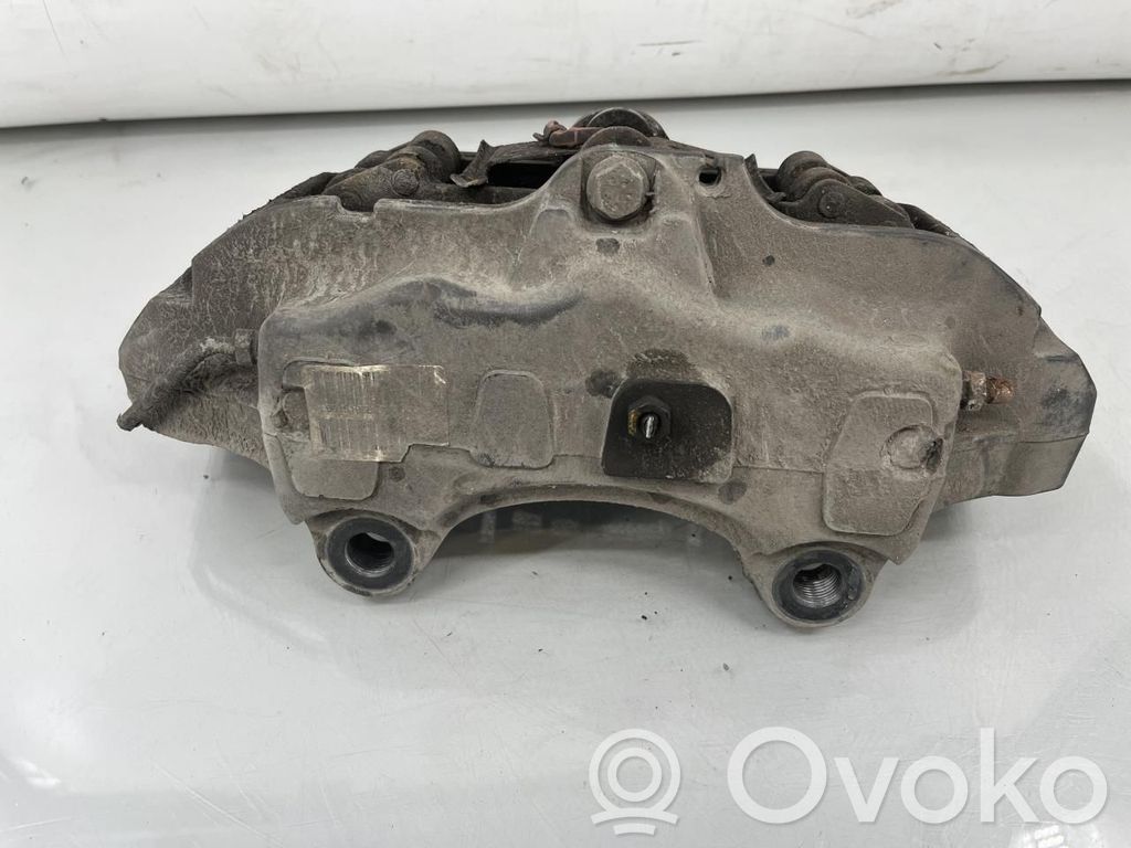 Audi Q7 4L Zacisk hamulcowy przedni 
