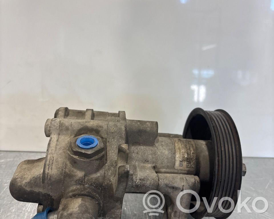 BMW X5 E70 Servopumpe 