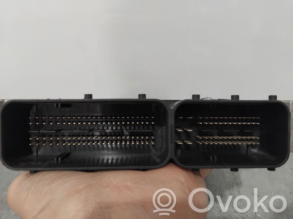 Mercedes-Benz E W212 Engine control unit/module ECU 