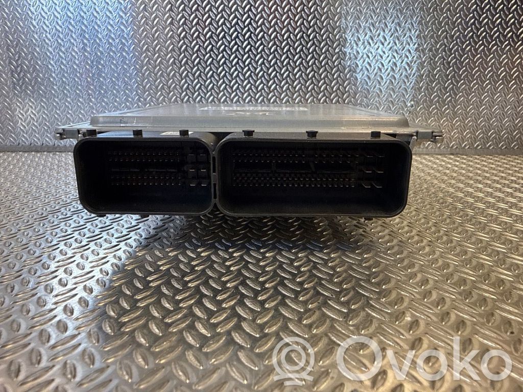 Unité de commande, module ECU de moteur   12147640015,12147640015