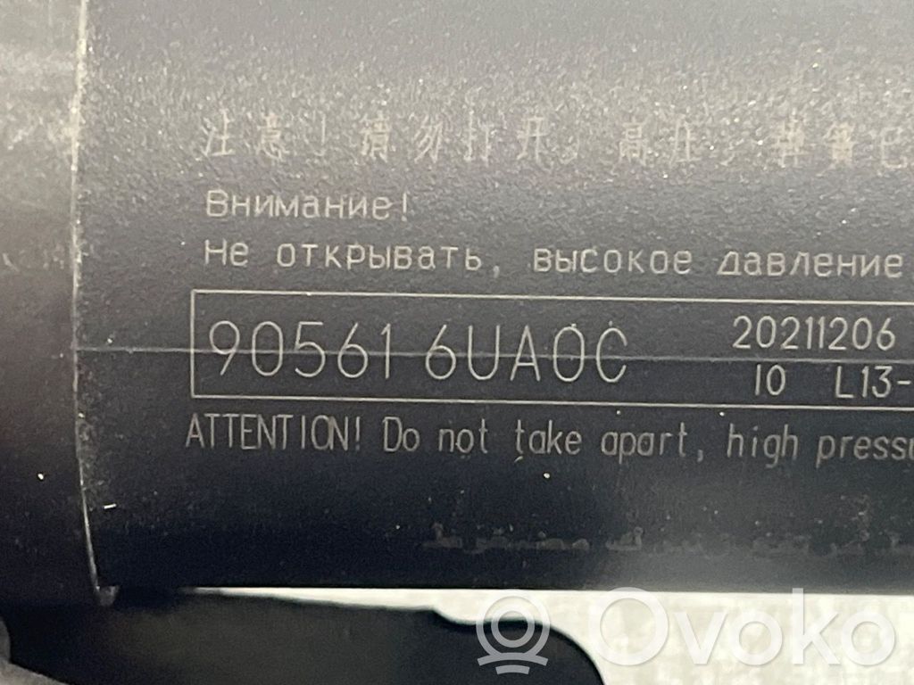 Nissan Qashqai J12 Takaluukun tuen kaasujousi 
