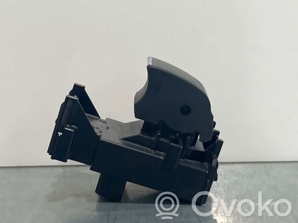 Toyota bZ4X Comutator comandă geamuri electrice 