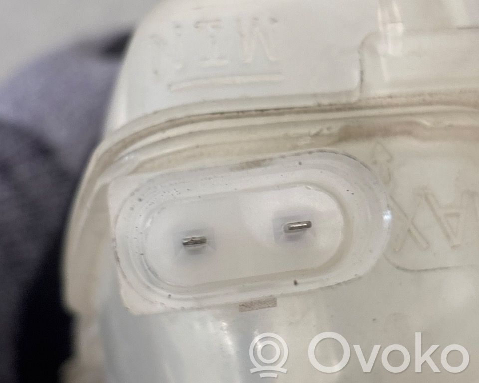 Volvo XC90 Vas expansiune combustibil 