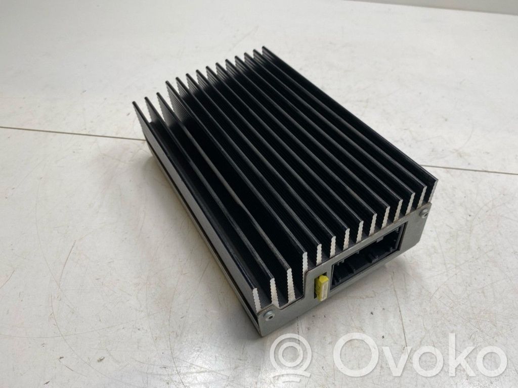 BMW X5 E70 Amplificator sunet 