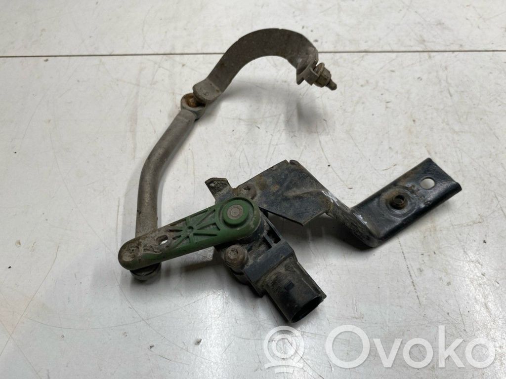 Skoda Octavia Mk3 (5E) Sensor de altura delantera de la suspensión neumática 