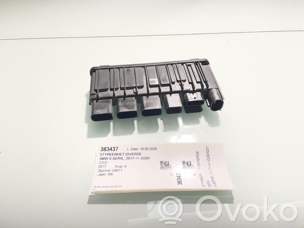 BMW 5 G30 G31 G38 Inne komputery / moduły / sterowniki 