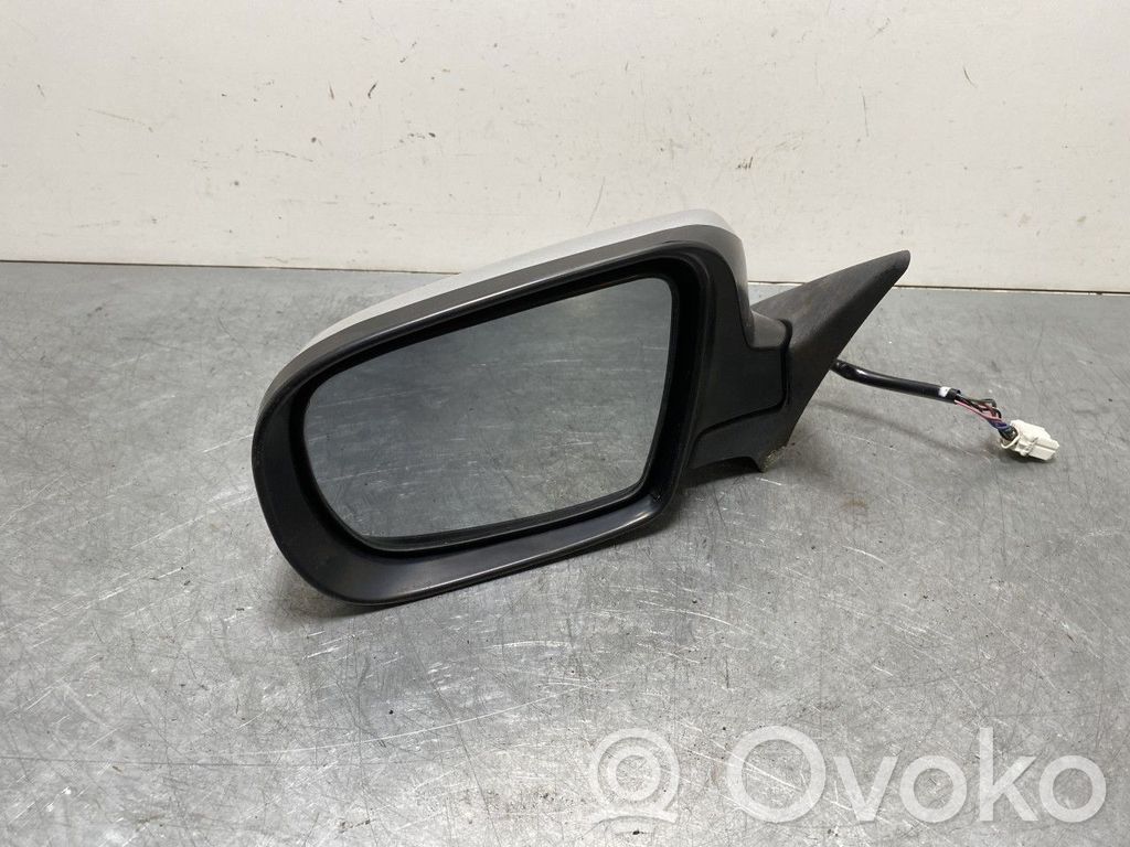 Subaru Legacy Elektryczne lusterko boczne drzwi przednich 