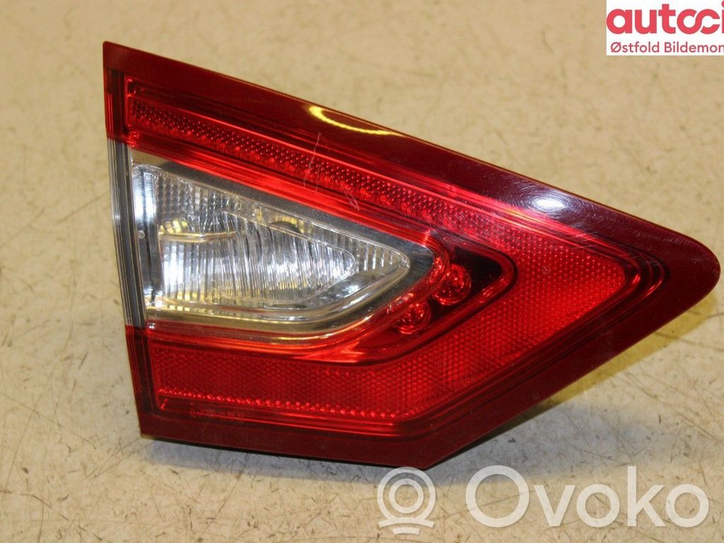 Ford Mondeo MK V Feux arrière / postérieurs 
