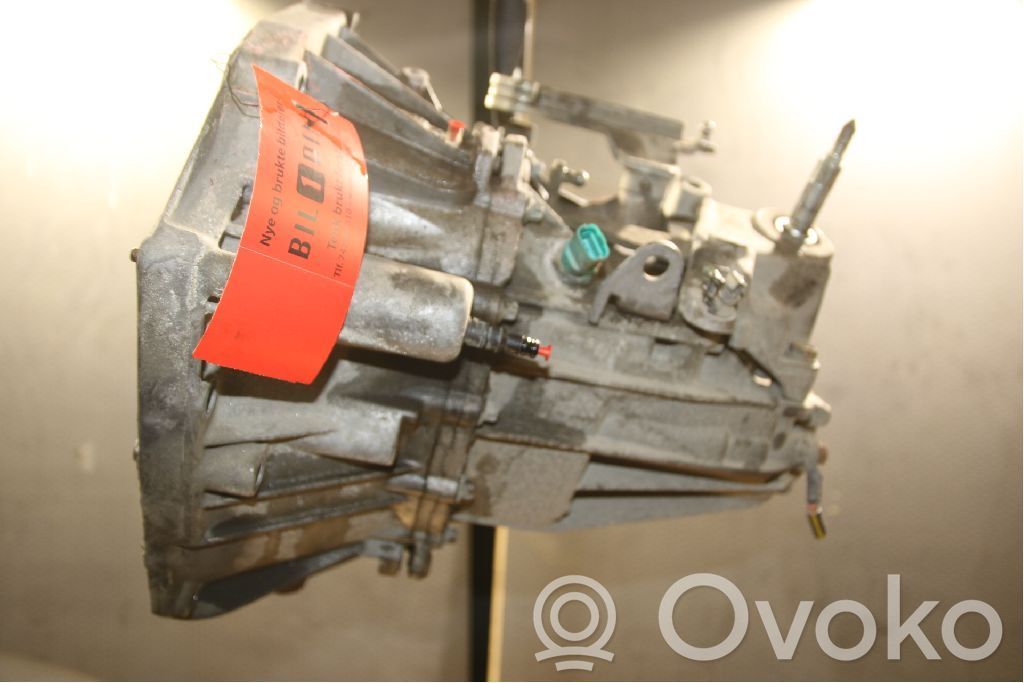 Nissan Qashqai Mehāniska 6 ātrumu pārnesumkārba