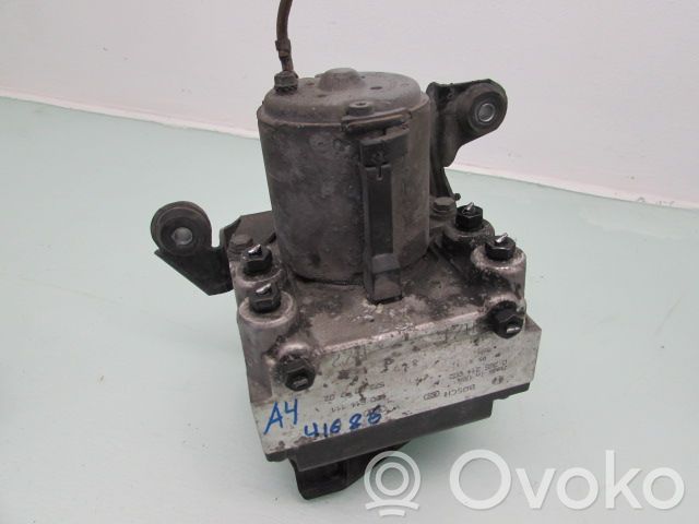 Audi A4 S4 B5 8D ABS-pumppu 