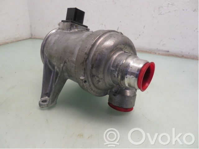 Volvo S90, V90 Pompa dell’acqua 