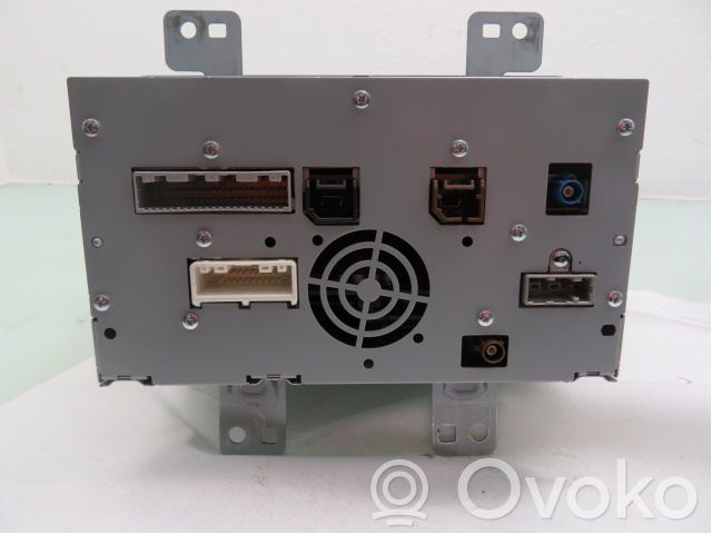 Nissan Leaf II (ZE1) Panel / Radioodtwarzacz CD/DVD/GPS 