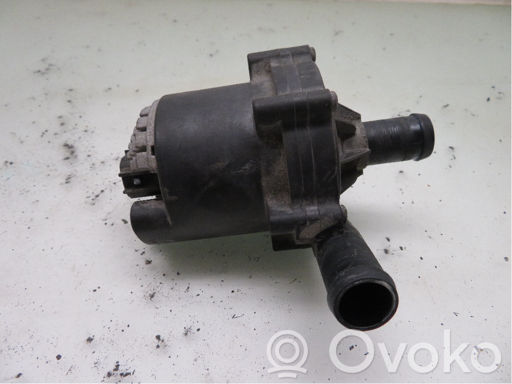 Pompa wody   925523NA0A,1166A0199,1166A0199,925523NA0A