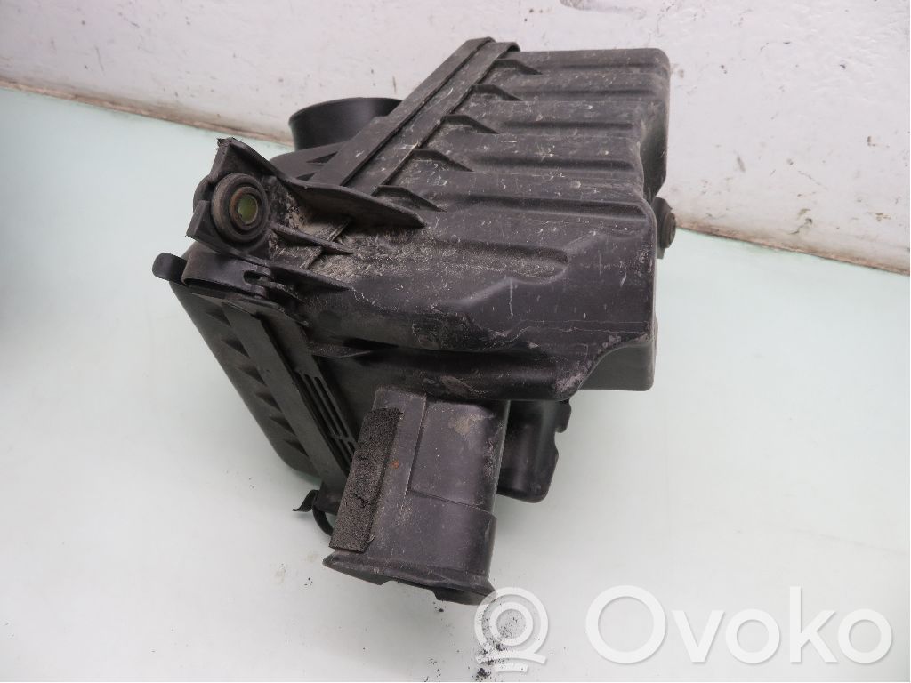 Hyundai Tucson JM Air filter box 