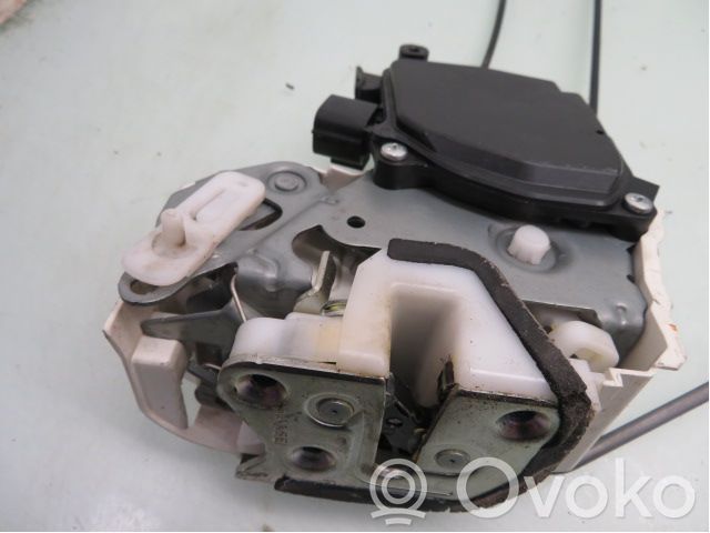 Peugeot iOn Încuietoare ușă față 