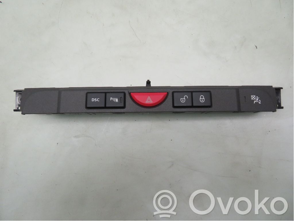 Land Rover Discovery 3 - LR3 Comutator lumini pericol 